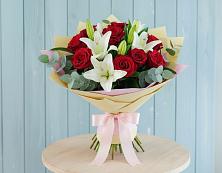 Букет цветов из:  Лилии и Розы в Билибино