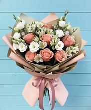 Букет цветов из:  Розы, Альстромерии и Лизиантусы в Билибино