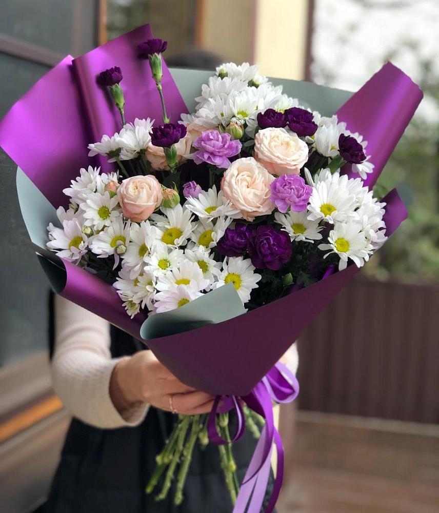 Букет цветов из: Хризантемы, Гвоздики и Розы в Билибино