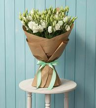 Букет цветов из:  Лизиантусы в Билибино