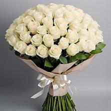 Букет 101 беля роза Белоснежка в Билибино