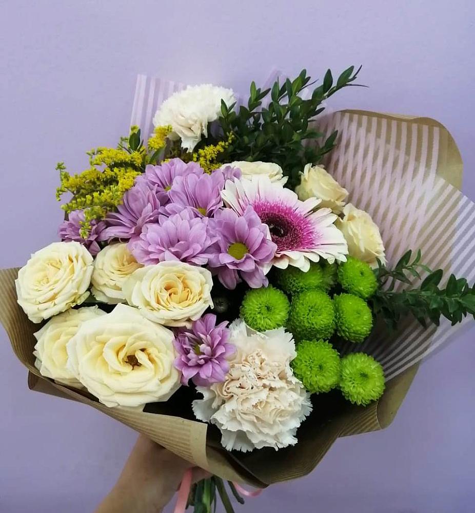 Букет цветов из: Хризантемы, Розы, Гвоздики и Герберы в Билибино