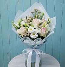 Букет цветов из:  Розы и Лизиантусы в Билибино