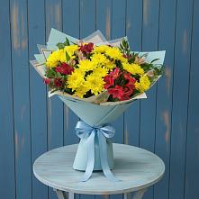Букет цветов из:  Альстромерии и Хризантемы в Билибино