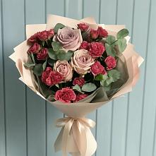 Букет цветов из:  Гвоздики и Розы #REPLACE_PRED# Билибино
