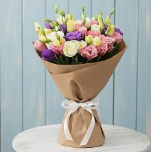 Букет цветов из:  Лизиантусы в Билибино