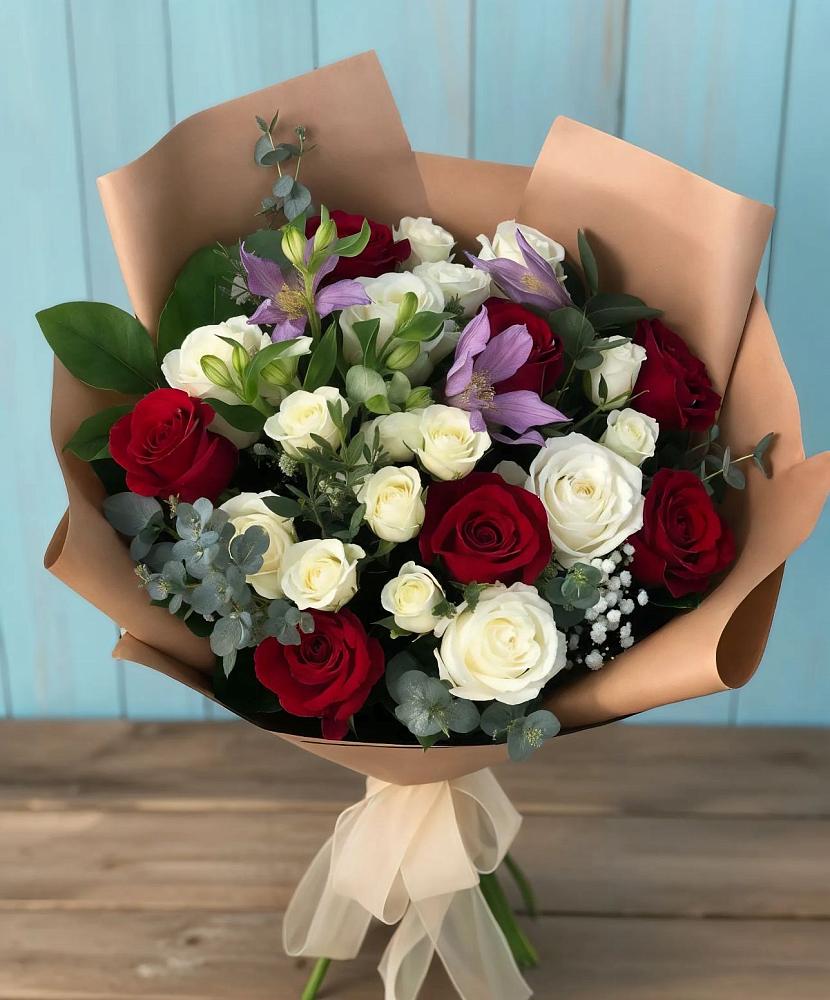 Букет цветов из: Розы и Альстромерии в Билибино