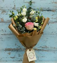 Букет цветов из:  Розы и Лизиантусы #REPLACE_PRED# Билибино