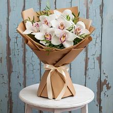 Букет цветов из:  Орхидеи и Розы в Билибино