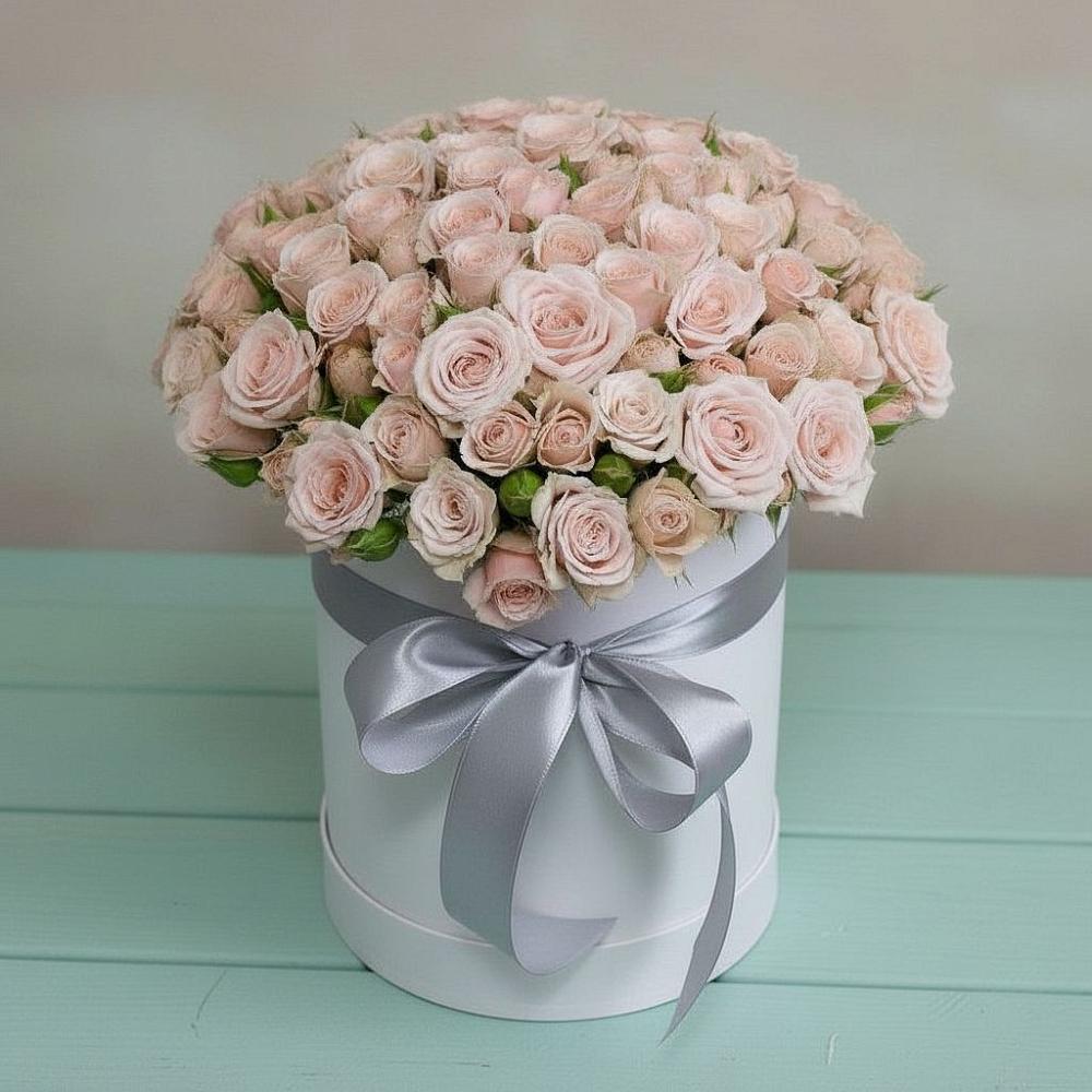 Цветочная композиция из Розы в шляпной коробке в Билибино